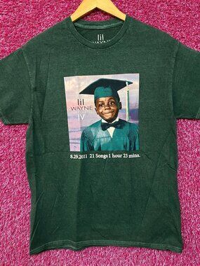 Lil Wayne Tha Carter IV Album T-Shirt Medium